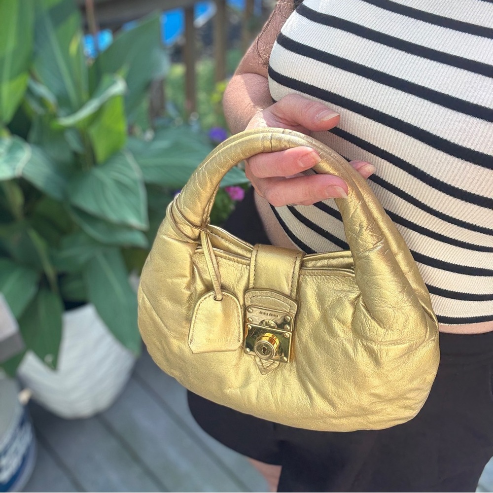 Auth MUI MUI Elegant Gold Y2K mini hobo leather Women's Handbag RARE vintage - Picture 3 of 14
